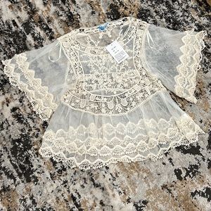 Brand New With Tag! Large Ivory Beach Cover Up Perfect Condition!